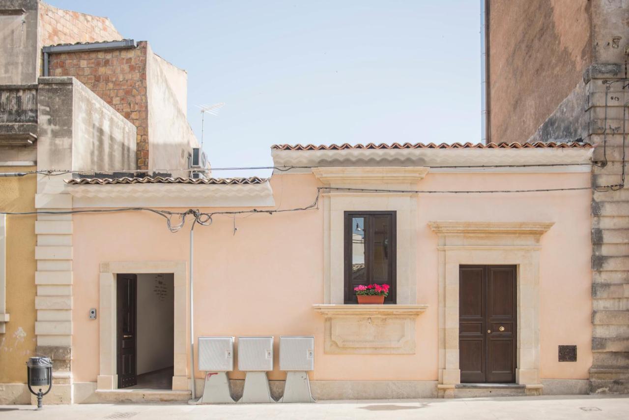L'Antico Fondaco Avola Exterior foto
